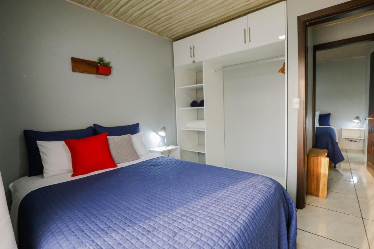 Casa Suculenta ,Monteverde Con Jacuzzi Privado Y Lavanderia المظهر الخارجي الصورة