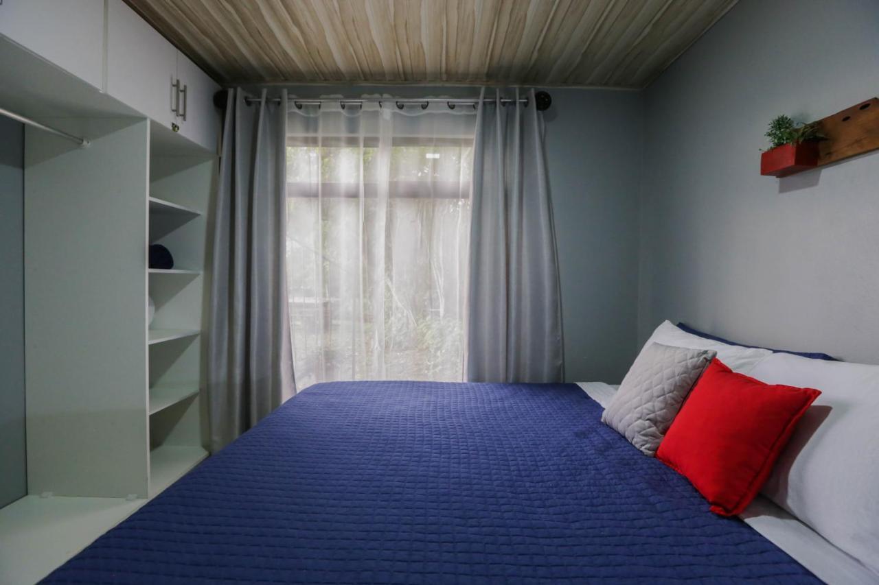 Casa Suculenta ,Monteverde Con Jacuzzi Privado Y Lavanderia المظهر الخارجي الصورة